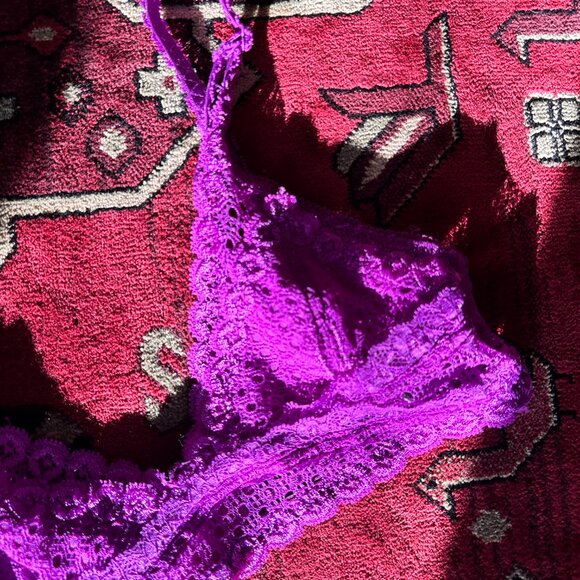 *Anemone Purple Lace Bralette - Picture 3 of 5